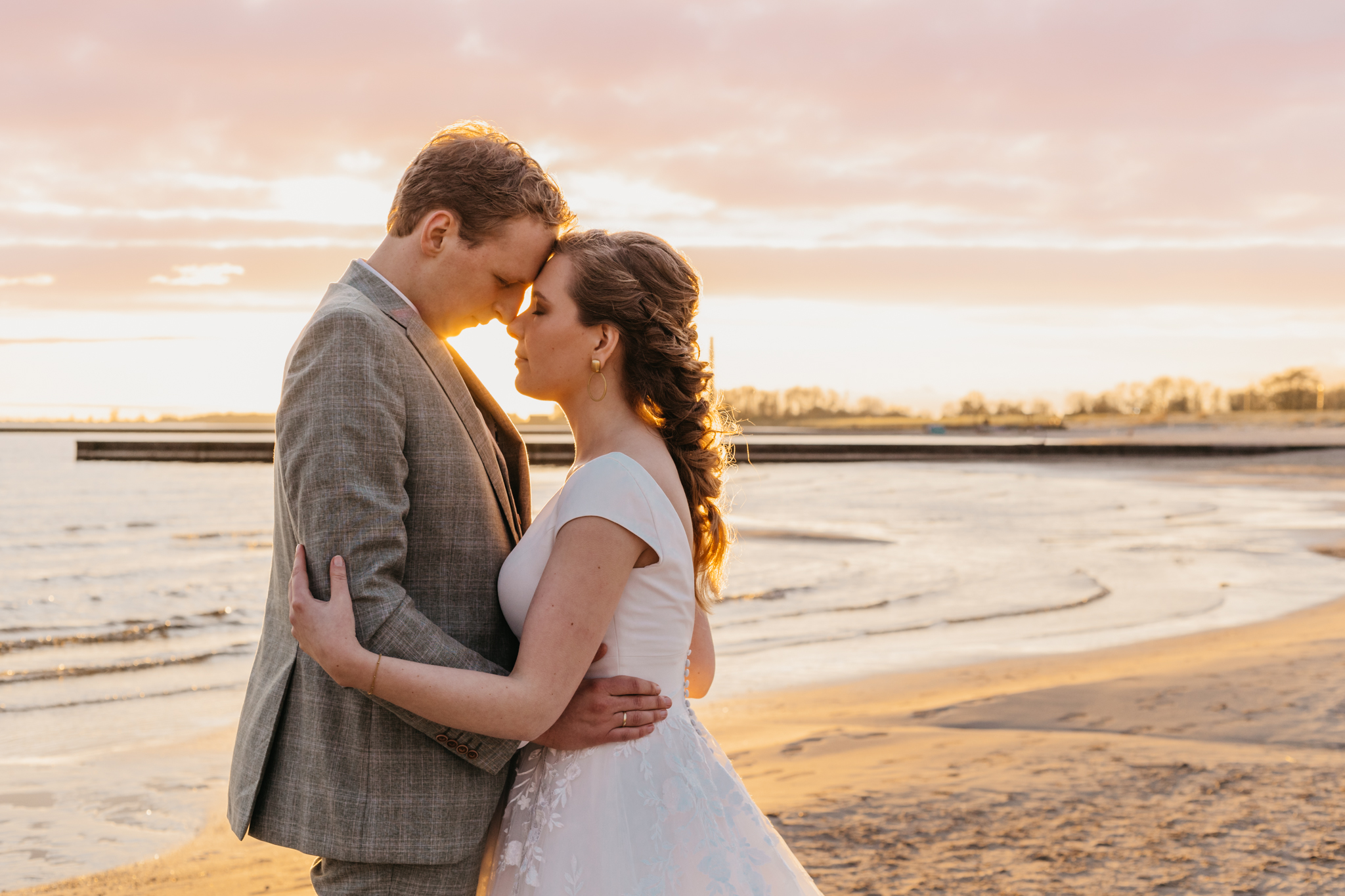 Bruidsfotografie zonsondergang