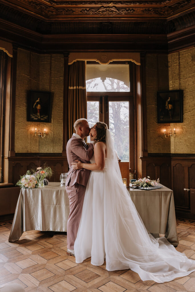 Bruidsfotografie Borg Nienoord Groningen